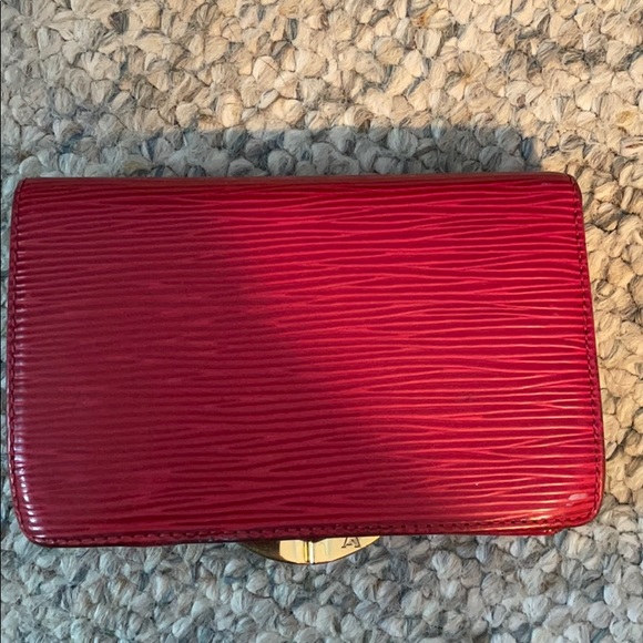 Authentic Louis Vuitton Red Epi Wallet - Picture 5 of 13
